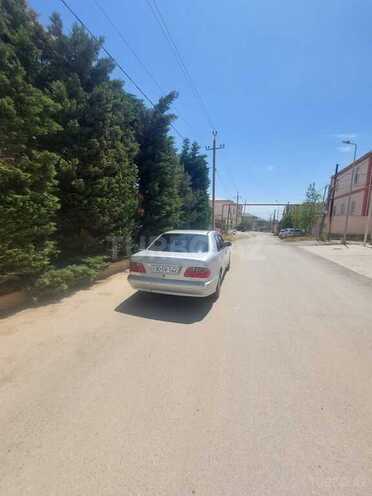 Mercedes E 280 2000, 366,022 km - 2.8 l - Bakı