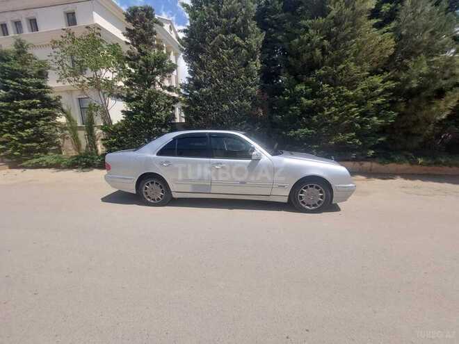 Mercedes E 280 2000, 366,022 km - 2.8 l - Bakı