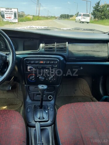 Opel Vectra 1996, 280,000 km - 2.0 l - Bakı