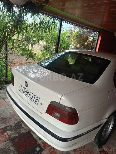BMW 525 1998, 95,000 km - 2.5 l - Masallı