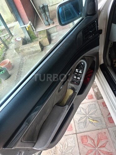 BMW 525 1998, 95,000 km - 2.5 l - Masallı