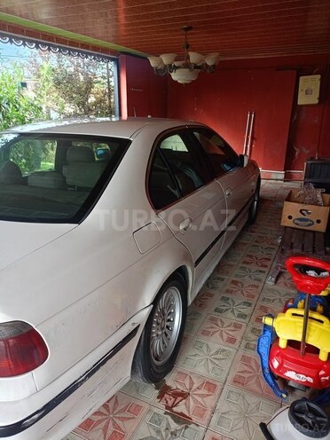 BMW 525 1998, 95,000 km - 2.5 l - Masallı