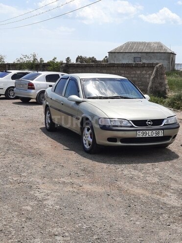 Opel Vectra 1996, 280,000 km - 2.0 l - Bakı