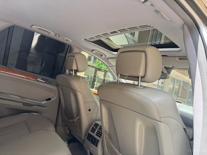 Mercedes ML 350 4MATIC 2005, 303,000 km - 3.5 л - Bakı