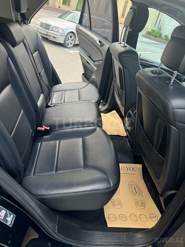 Mercedes ML 350 4MATIC 2009, 275,000 km - 3.5 l - Bakı
