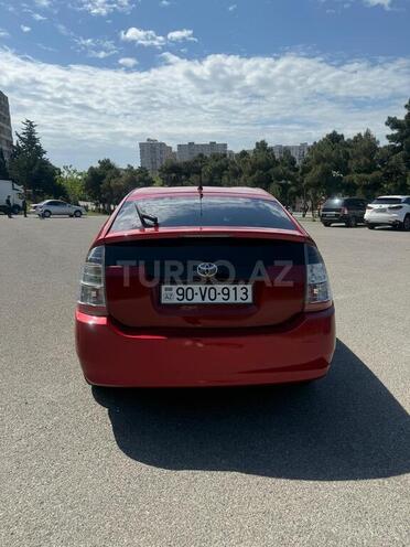 Toyota Prius-2