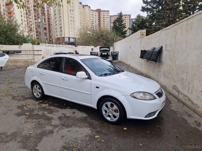 Daewoo Gentra 2013, 369,000 km - 1.5 l - Bakı