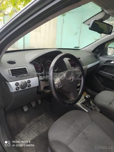 Opel Astra 2006, 258,000 km - 1.3 l - Bakı