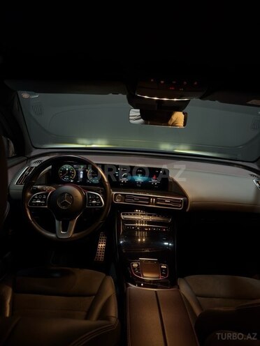 Mercedes EQC 400 4MATIC 2020, 45,000 km - 0.0 l - Bakı