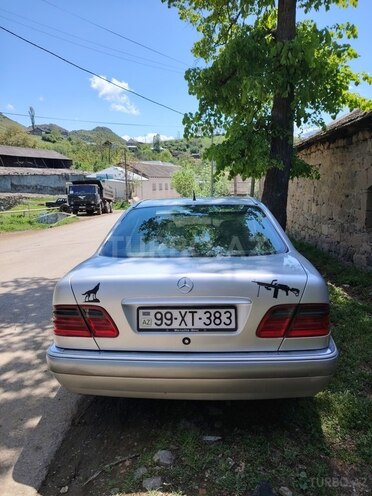 Mercedes E 240 1997, 300,000 km - 2.4 l - Daşkəsən