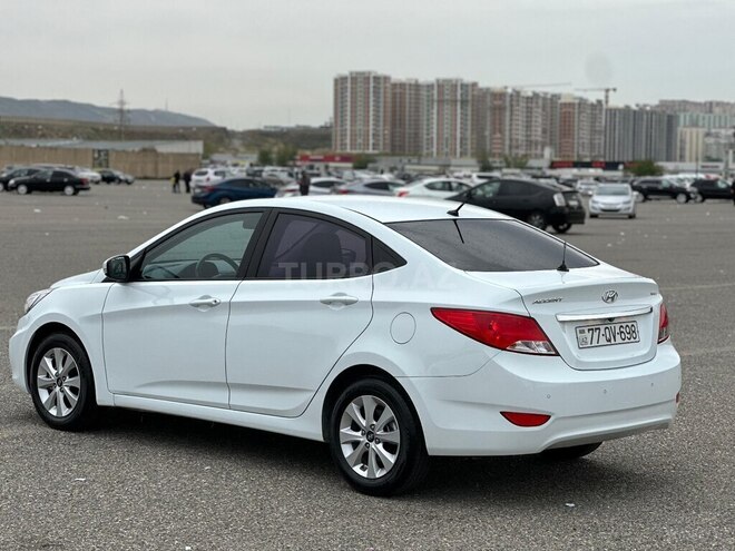 Hyundai Accent 2016, 75,000 km - 1.4 l - Bakı