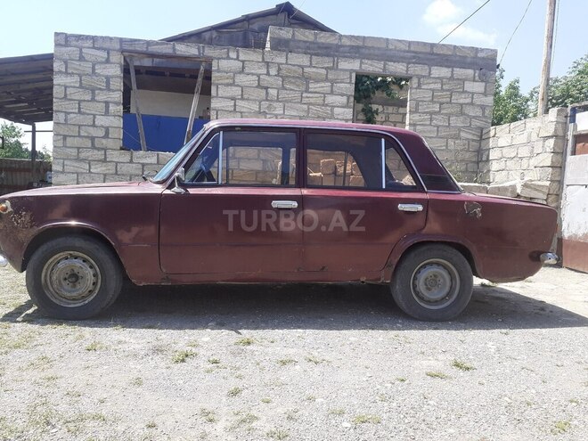 LADA (VAZ) 21011 1982, 50,000 km - 1.5 л - Yevlax