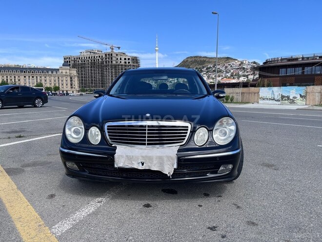 Mercedes E 320 2003, 240,000 km - 3.2 l - Bakı