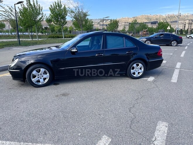 Mercedes E 320 2003, 240,000 km - 3.2 l - Bakı