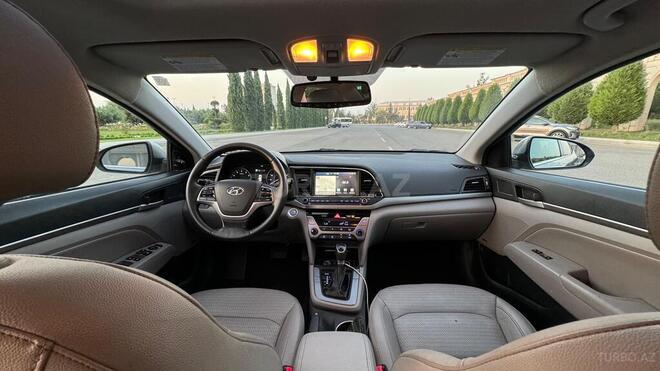 Hyundai Elantra 2017, 143,232 km - 2.0 l - Gəncə