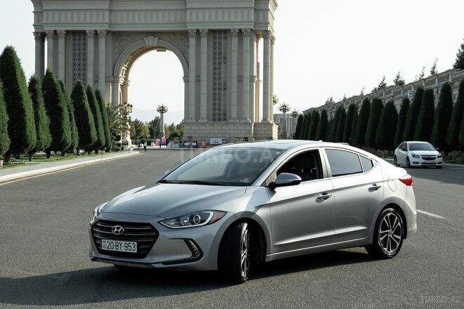 Hyundai Elantra 2017, 143,232 km - 2.0 l - Gəncə