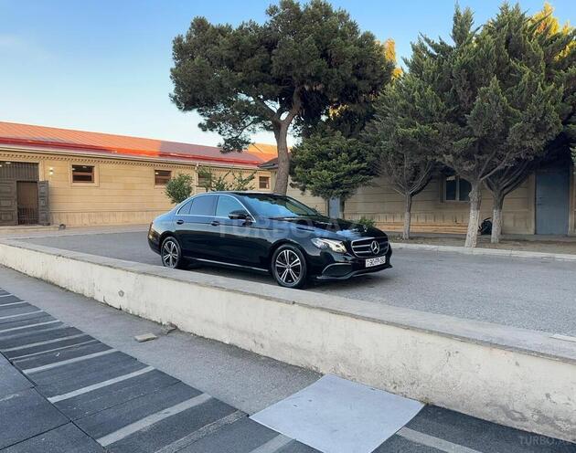 Mercedes E 220 d 2020, 125,000 km - 2.0 l - Bakı