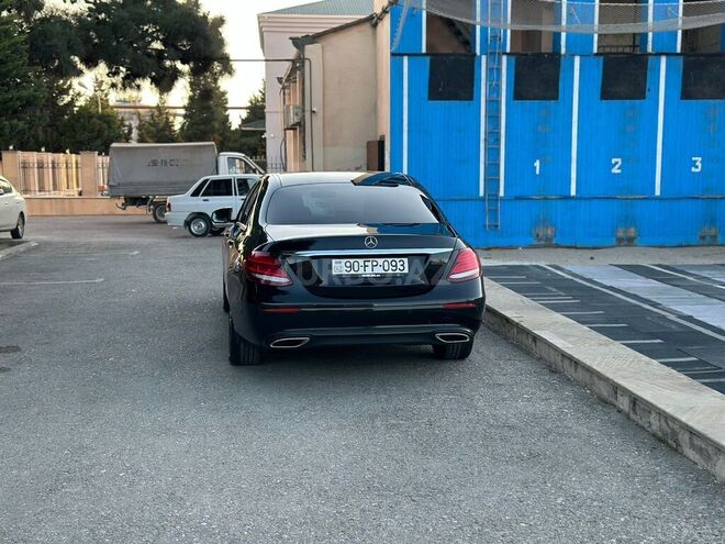 Mercedes E 220 d 2020, 125,000 km - 2.0 l - Bakı