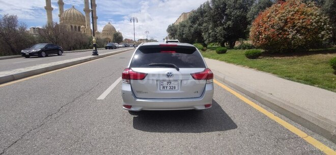 Toyota Corolla Fielder 2016, 208,000 km - 1.5 л - Bakı