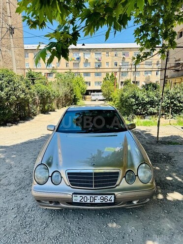 Mercedes E 220 d 2000, 706,428 km - 2.2 l - Gəncə
