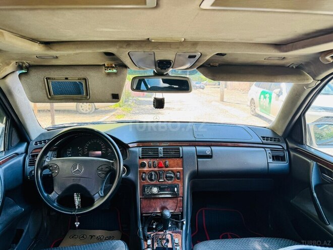 Mercedes E 220 d 2000, 706,428 km - 2.2 l - Gəncə