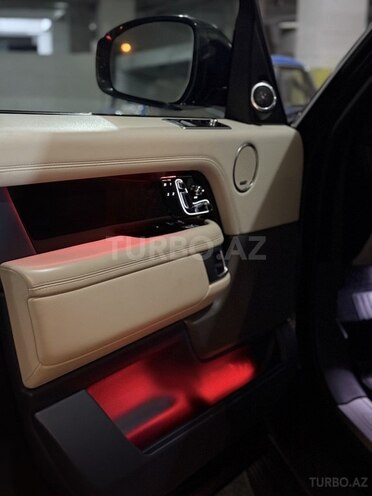Land Rover Range Rover 2019, 73,000 km - 3.0 л - Bakı