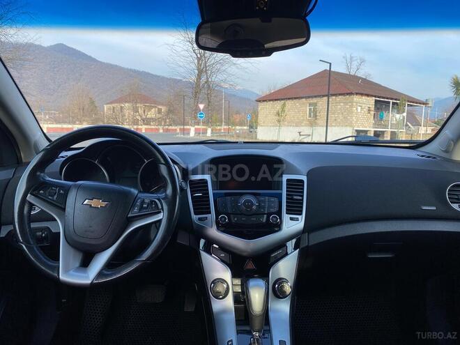 Chevrolet Cruze 2015, 220,408 km - 1.4 л - Zaqatala