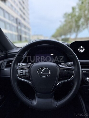 Lexus ES 200 2022, 34,000 km - 2.0 l - Bakı