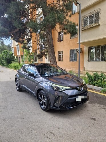 Toyota C-HR 2019, 67,000 km - 1.2 l - Bakı