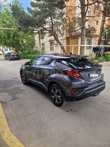 Toyota C-HR 2019, 67,000 km - 1.2 l - Bakı