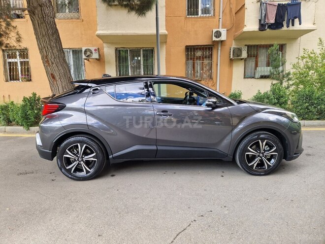 Toyota C-HR 2019, 67,000 km - 1.2 l - Bakı
