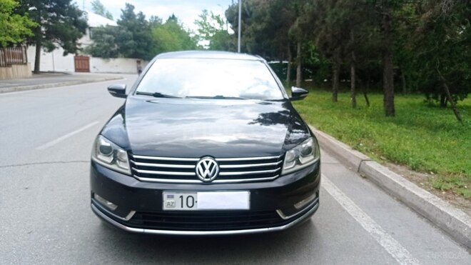 Volkswagen Passat 2012, 322,000 km - 1.8 l - Bakı