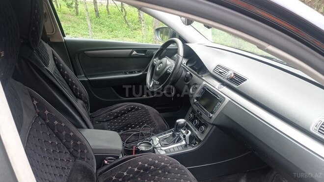 Volkswagen Passat 2012, 322,000 km - 1.8 l - Bakı