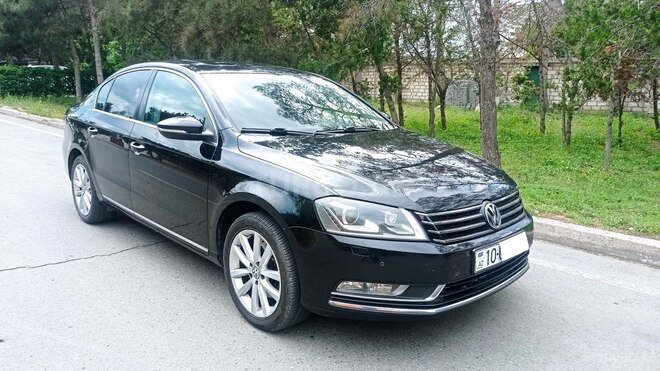 Volkswagen Passat 2012, 322,000 km - 1.8 l - Bakı