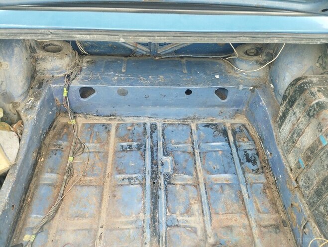 LADA (VAZ) 2106 1984, 50,000 km - 1.3 l - Quba