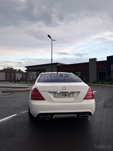 Mercedes S 350 2006, 299,000 km - 3.5 l - Bakı