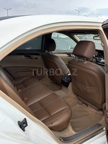 Mercedes S 350 2006, 299,000 km - 3.5 l - Bakı