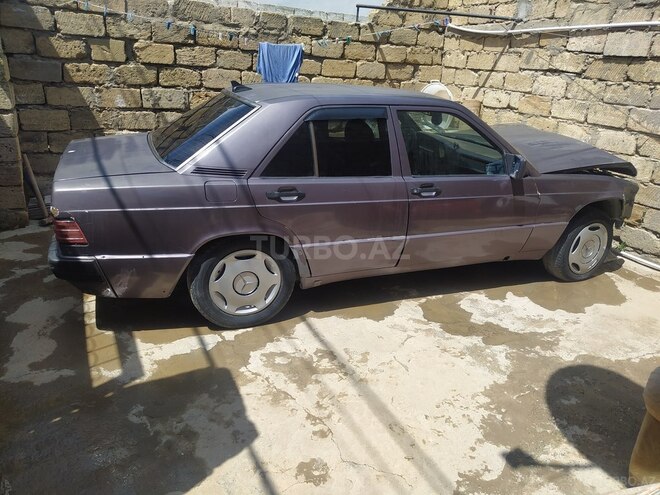 Mercedes 190 1992, 43,000 km - 2.0 л - Bakı