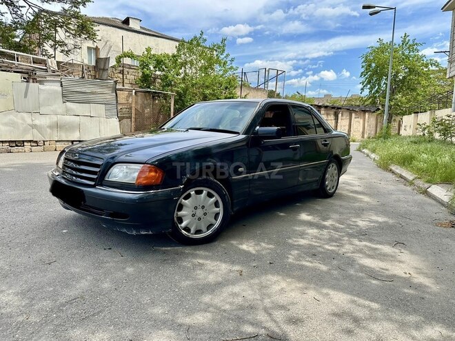 Mercedes C 240 1999, 356,000 km - 2.4 l - Bakı