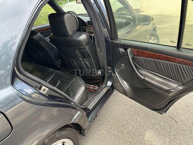 Mercedes C 240 1999, 356,000 km - 2.4 l - Bakı