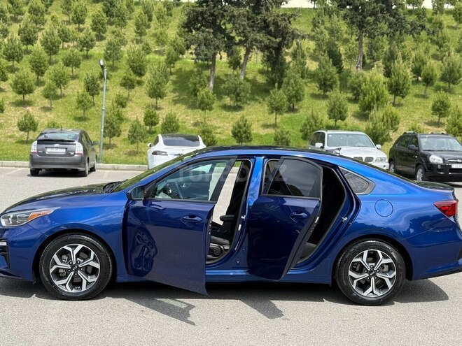 Kia Forte 2021, 22,900 km - 2.0 l - Bakı