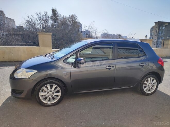 Toyota Auris 2007, 320,000 km - 1.4 л - Bakı