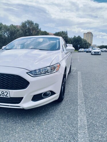 Ford Fusion (North America) 2014, 195,000 km - 1.5 l - Bakı