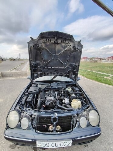 Mercedes E 220 d 2000, 450,000 km - 2.2 л - Bakı