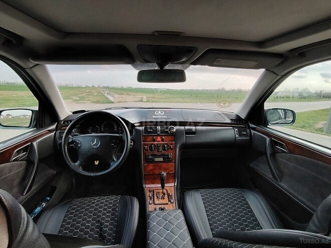 Mercedes E 220 d 2000, 450,000 km - 2.2 л - Bakı