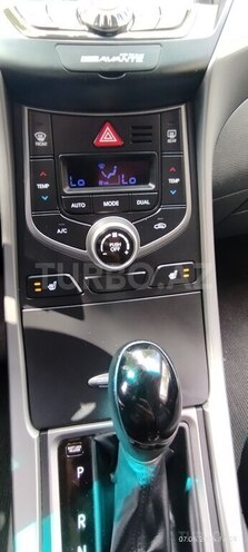 Hyundai Avante 2014, 172,000 km - 1.6 l - Bakı
