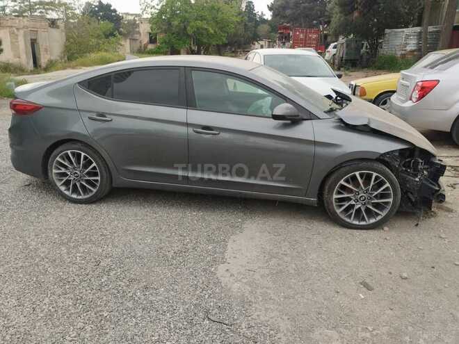 Hyundai Elantra 2018, 112,654 km - 2.0 л - Bakı