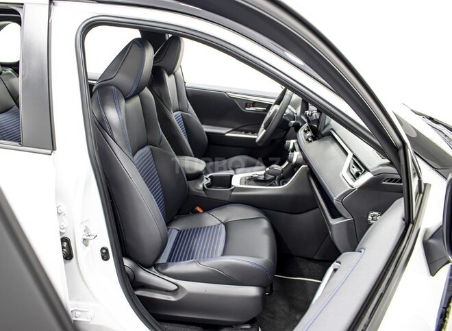 Toyota RAV4 2025, 0 km - 2.5 l - Bakı