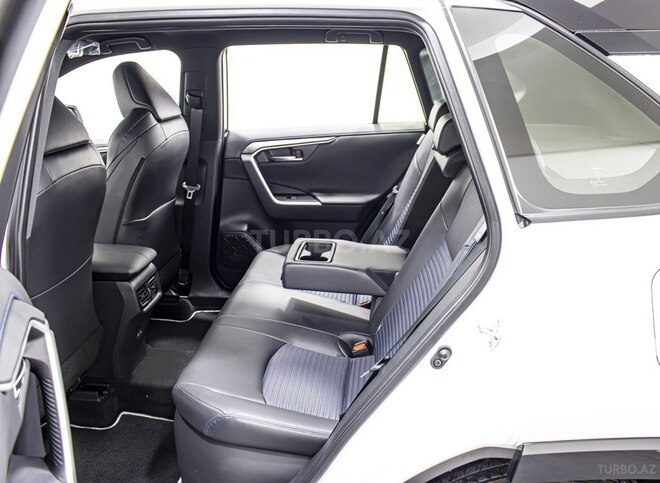 Toyota RAV4 2025, 0 km - 2.5 l - Bakı
