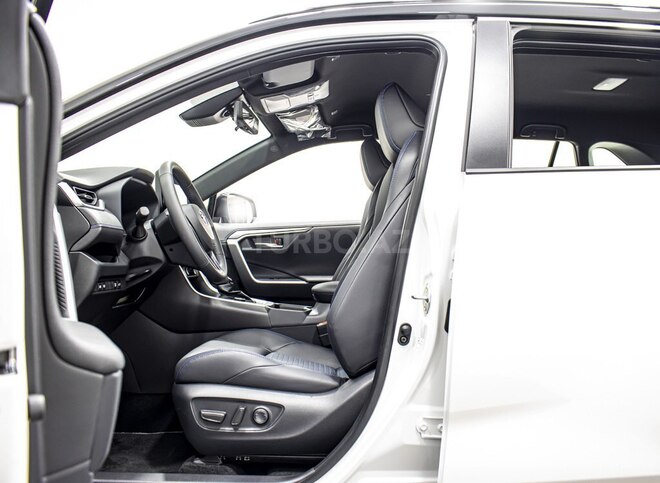 Toyota RAV4 2025, 0 km - 2.5 l - Bakı